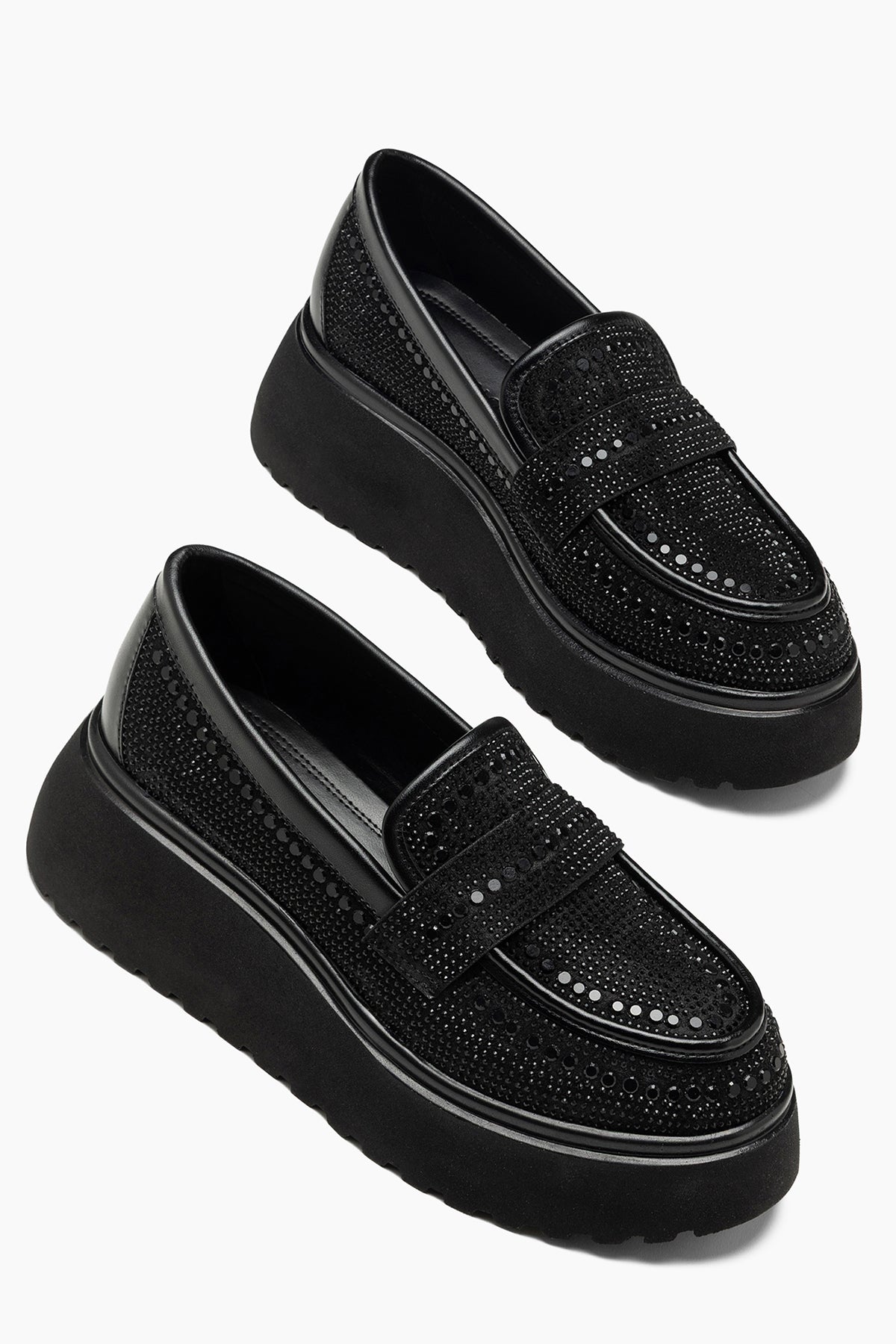 Acacia Siyah Taş Detaylı Kadın Loafer Ayakkabı